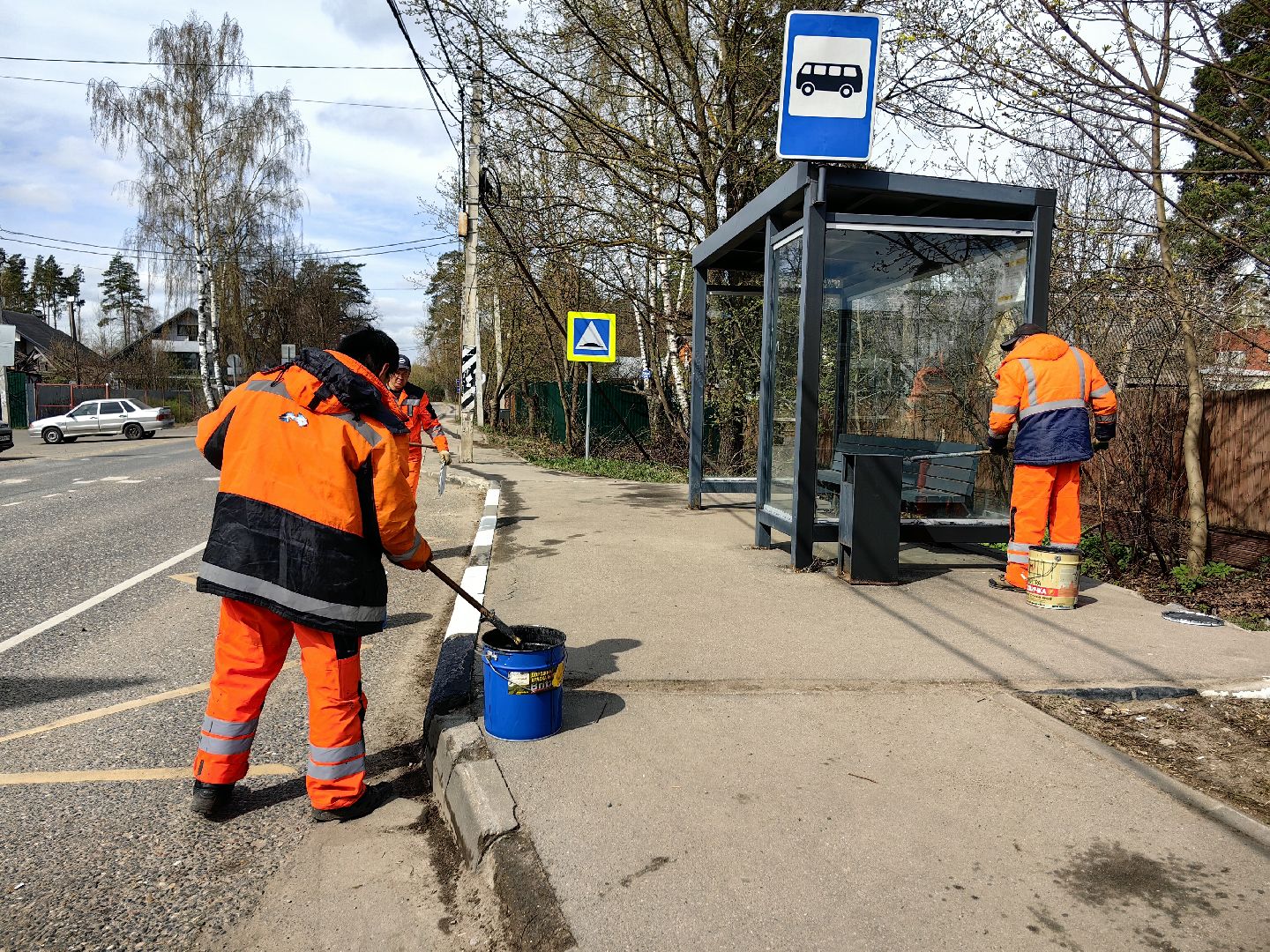 остановочные павильоны, покраска, бордюры, лавочки, благоустойство,