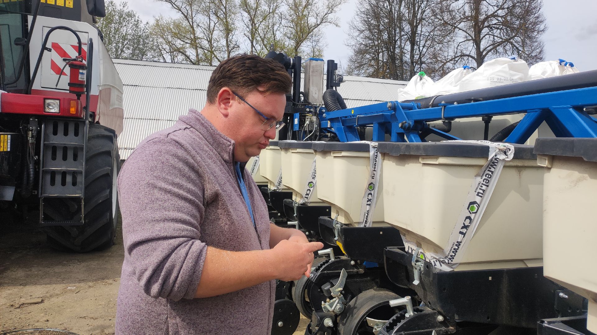 волоколамск, трактор, комбайн, сельхозтехника, урожай 2024, молоко,