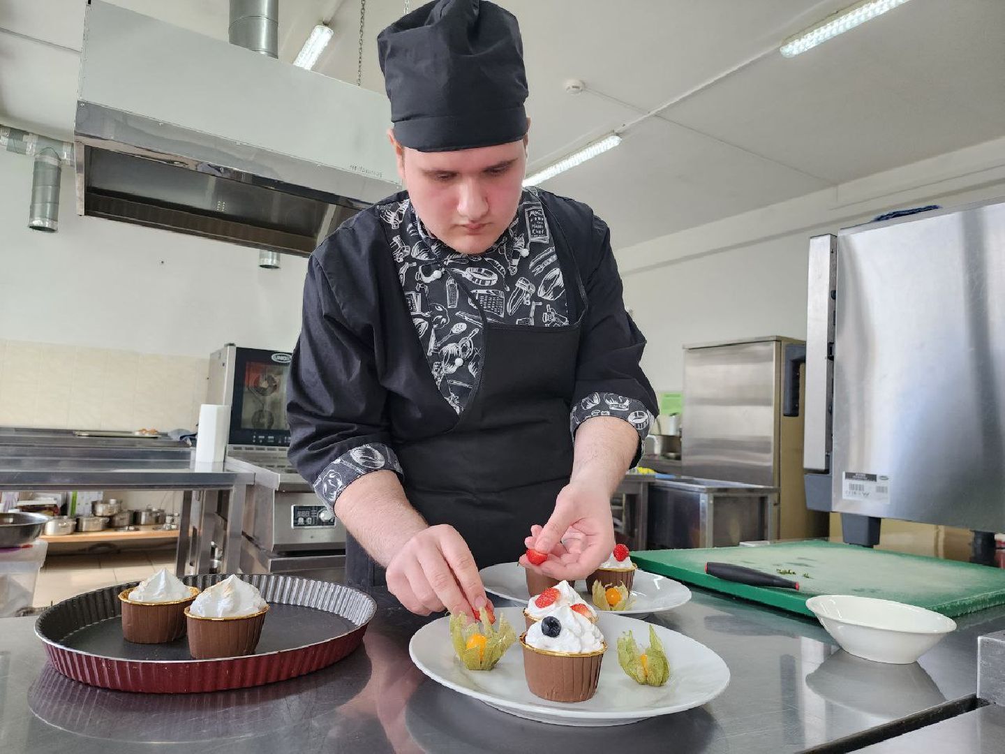 можайск, можайский городской округ, подмосковье, конкурс, конкурс профессионального мастерства, повар, кондитер, студенты, можайский техникум,