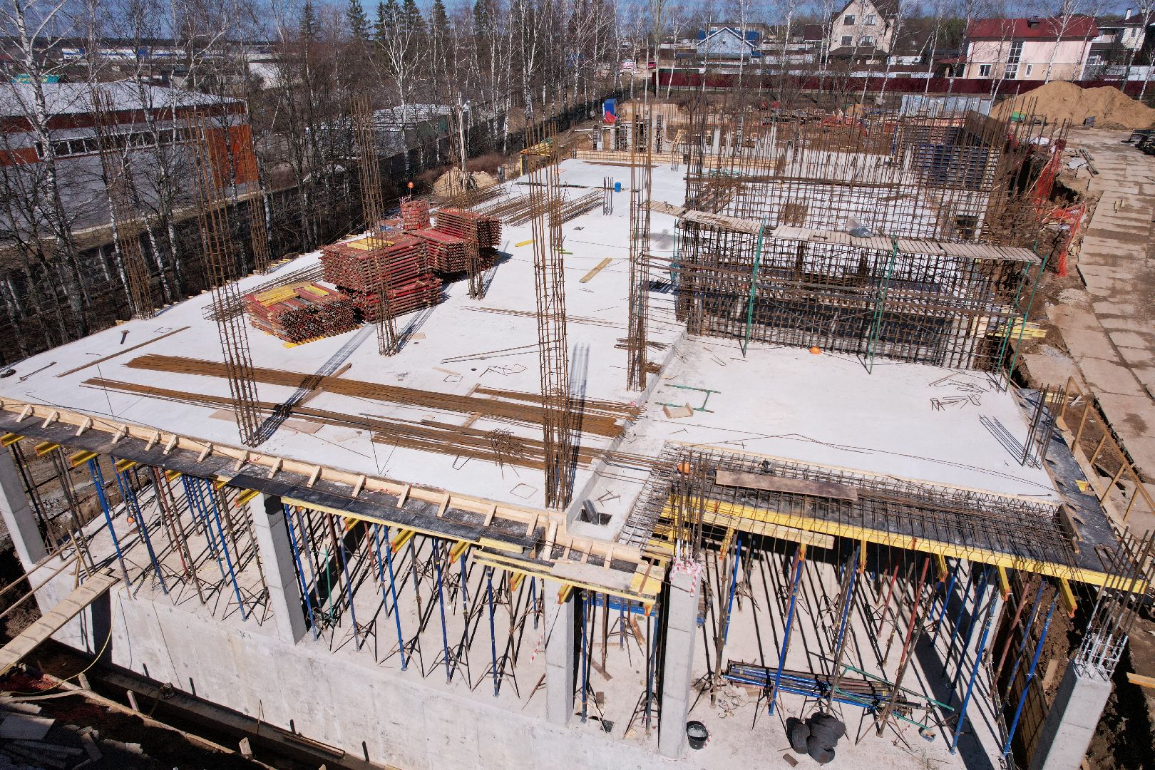 видео с коптера, школа, истра, пристройка,