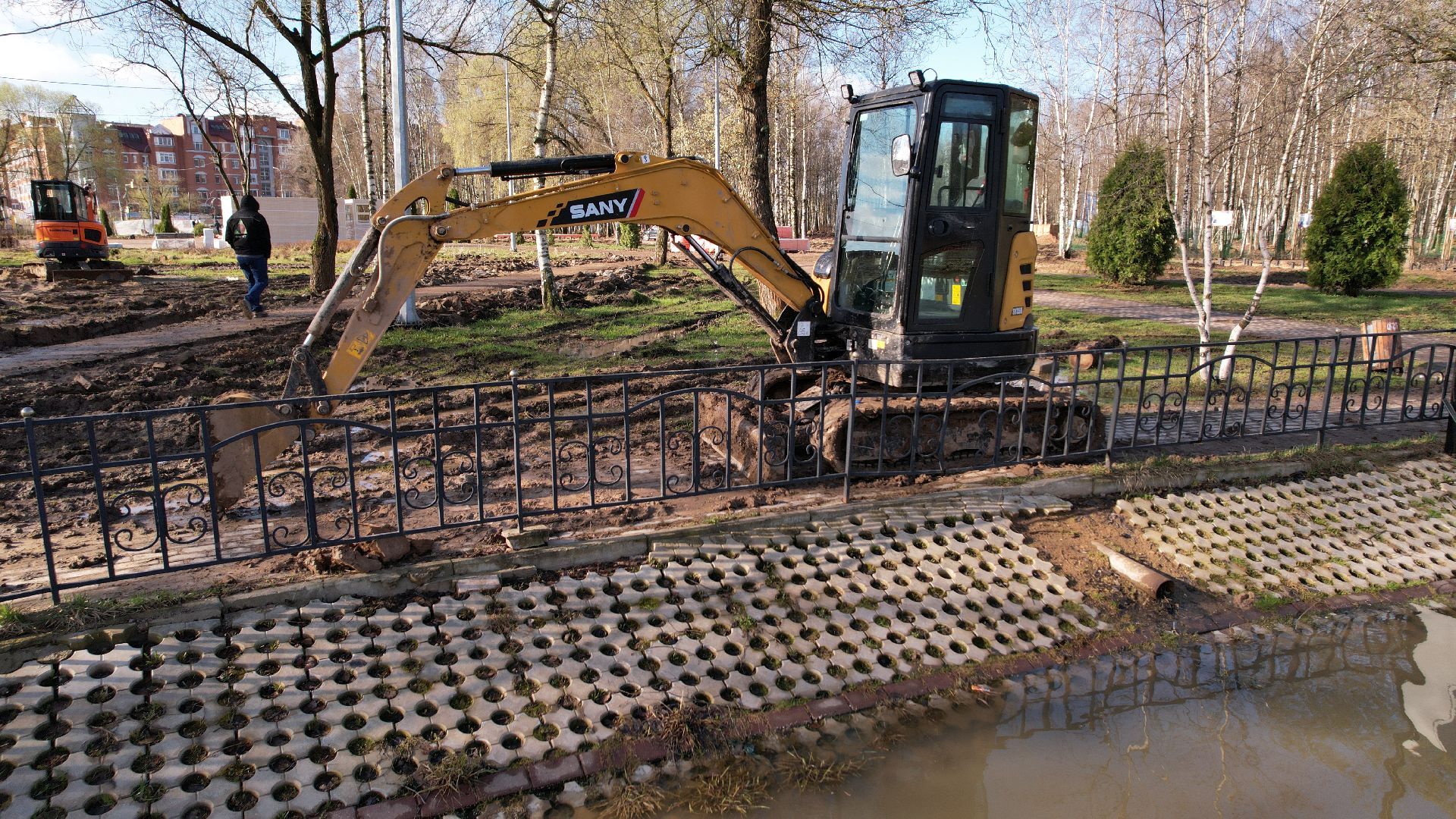 видео с коптера, лобня, парк,