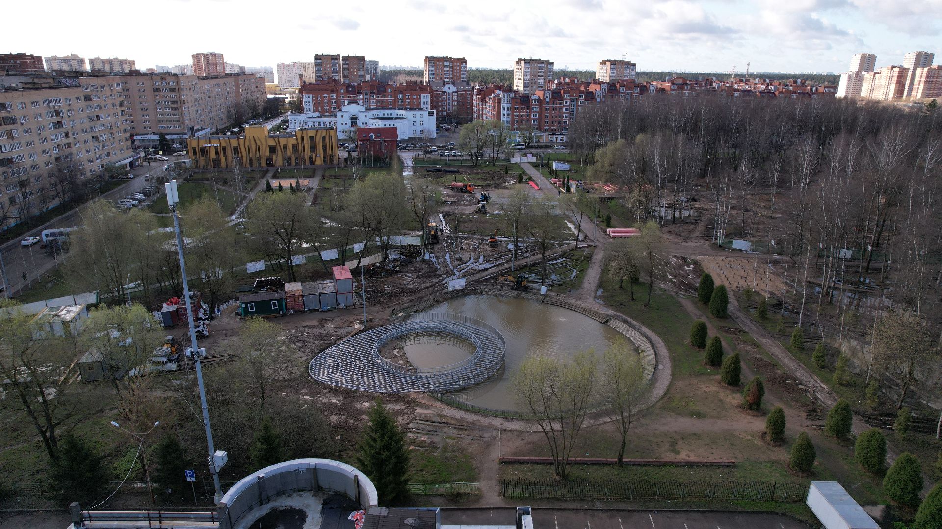 видео с коптера, лобня, парк,