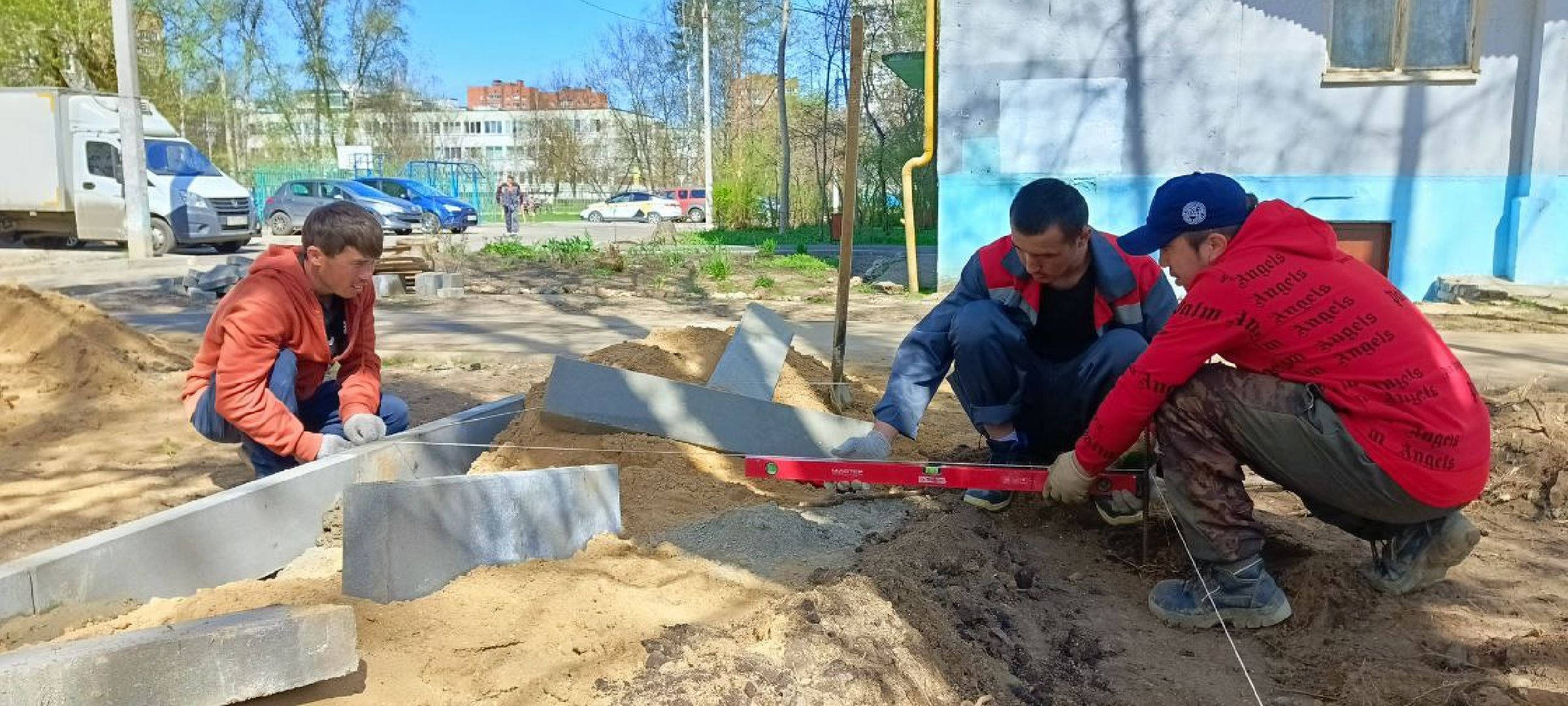 Дмитров, Народные тропы,