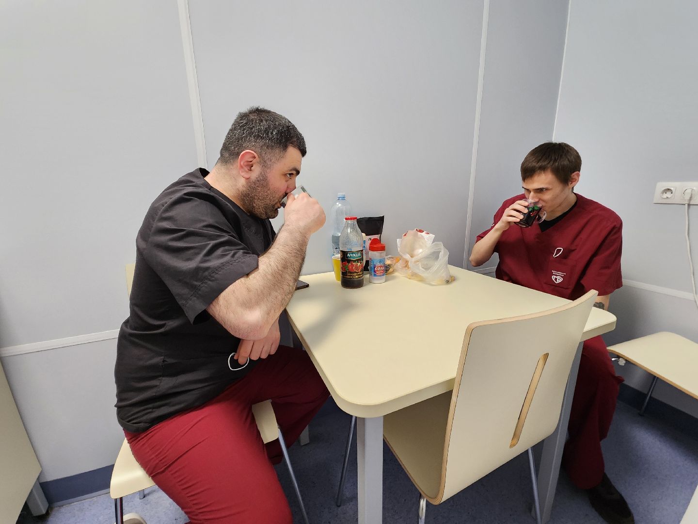 медработник, медицина, донбасс, волонтеры,