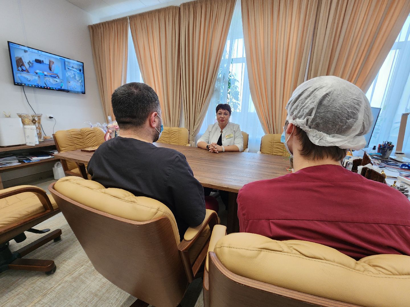 медработник, медицина, донбасс, волонтеры,