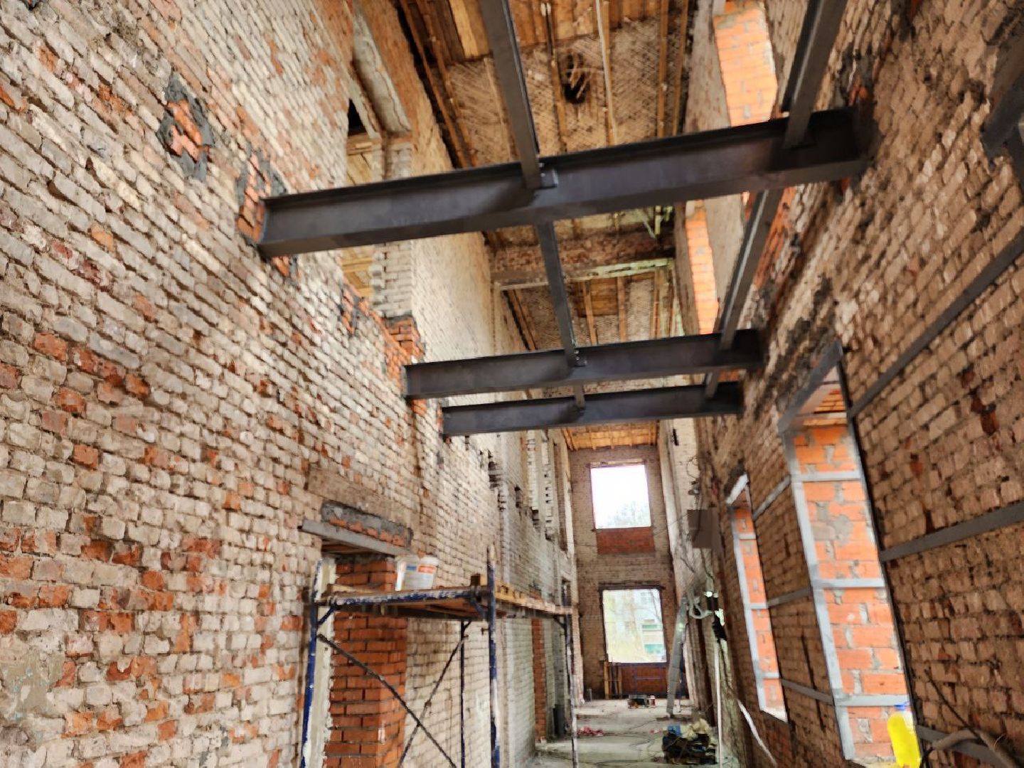 Солнечногорск, Ремонт школы, Рабочие, Образование, Ученики,