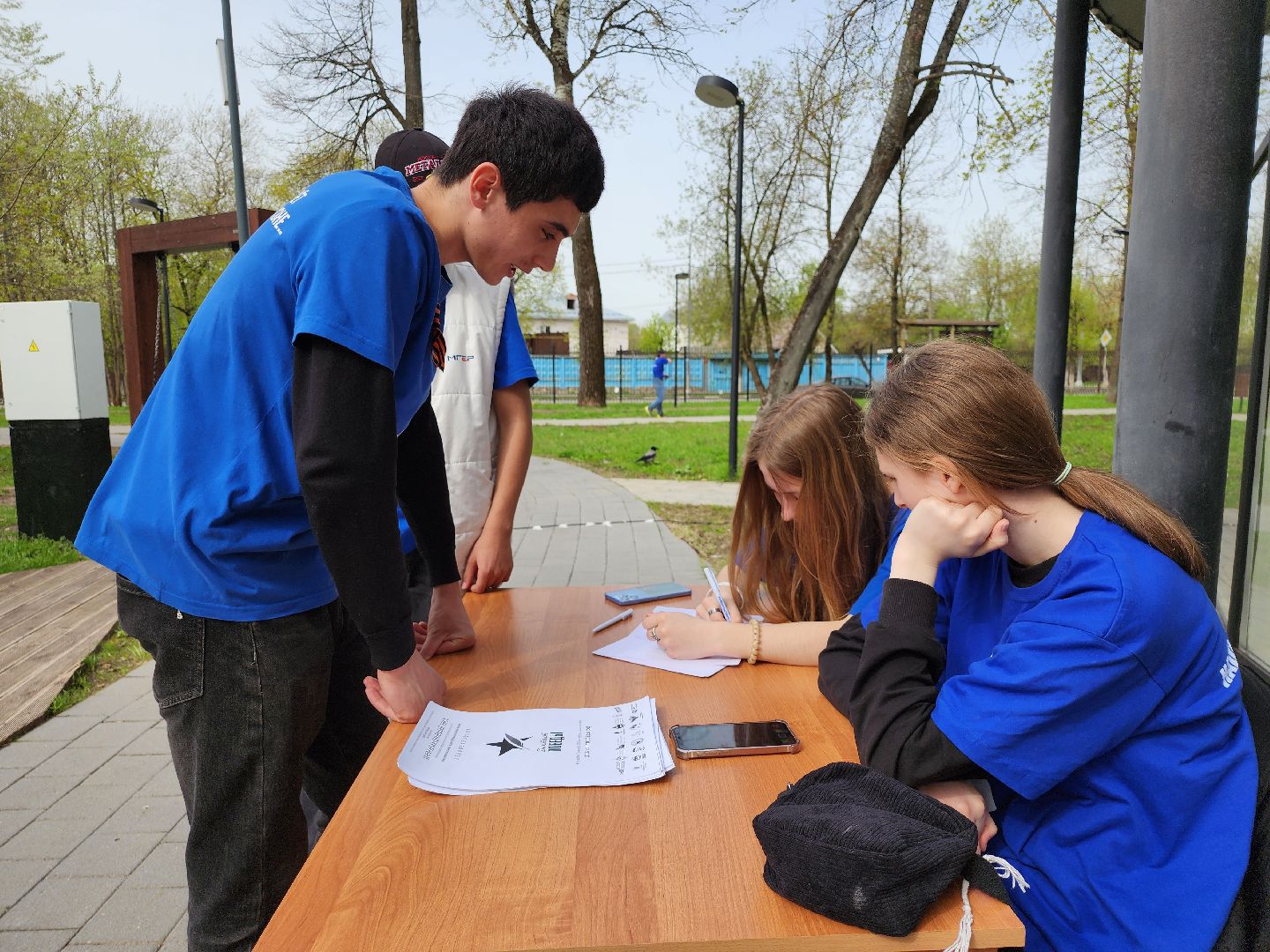 серпухов, подмосковье, диктант победы, парк имени олега степанова, МГЕР, диана алумянц,