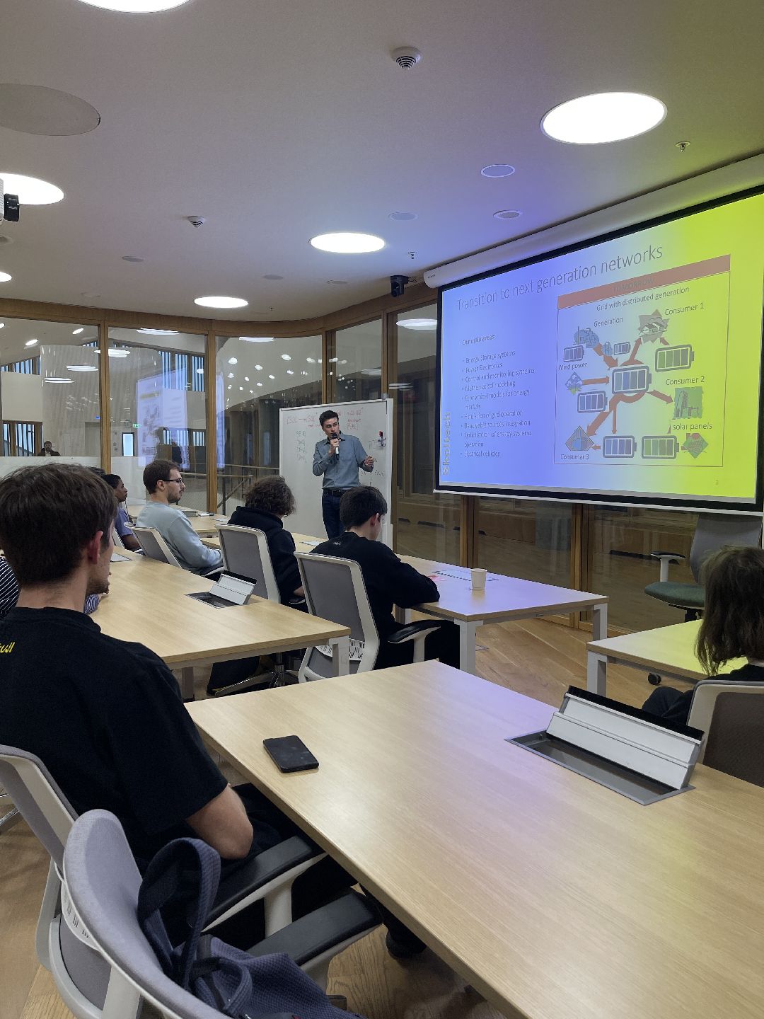 Сколково, образование, наука, абитуриенты, энергетика, электросети, студенты, ученые,