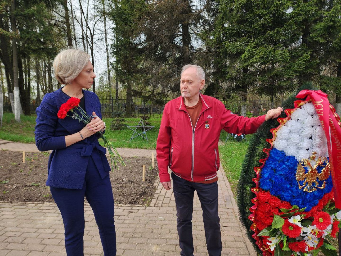 Солнечногорск, Возложение цветов, Жертвы Чернобыля, День памяти, Жители,