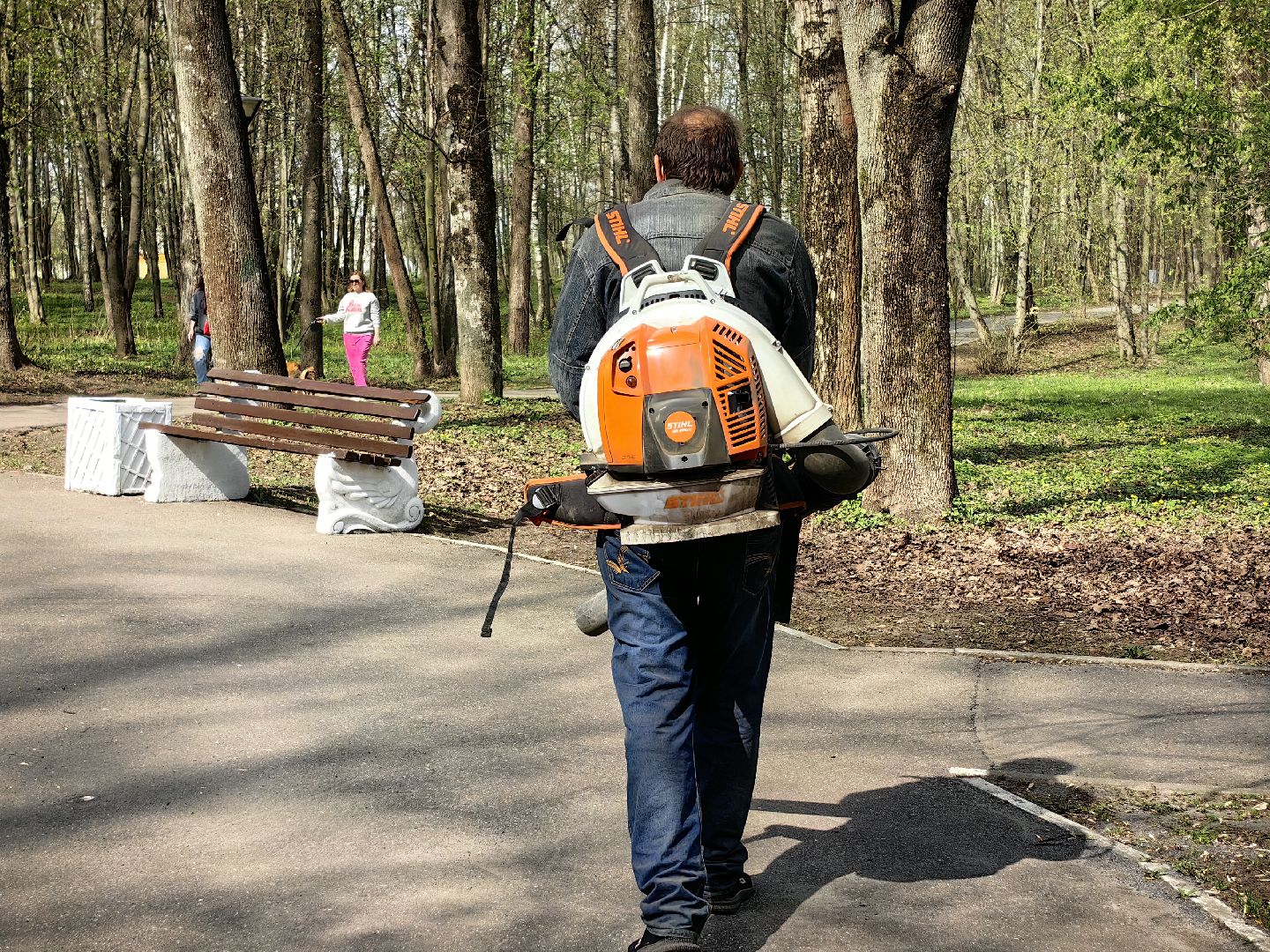 уборка парка, пылесос, листва, благоустровйство,