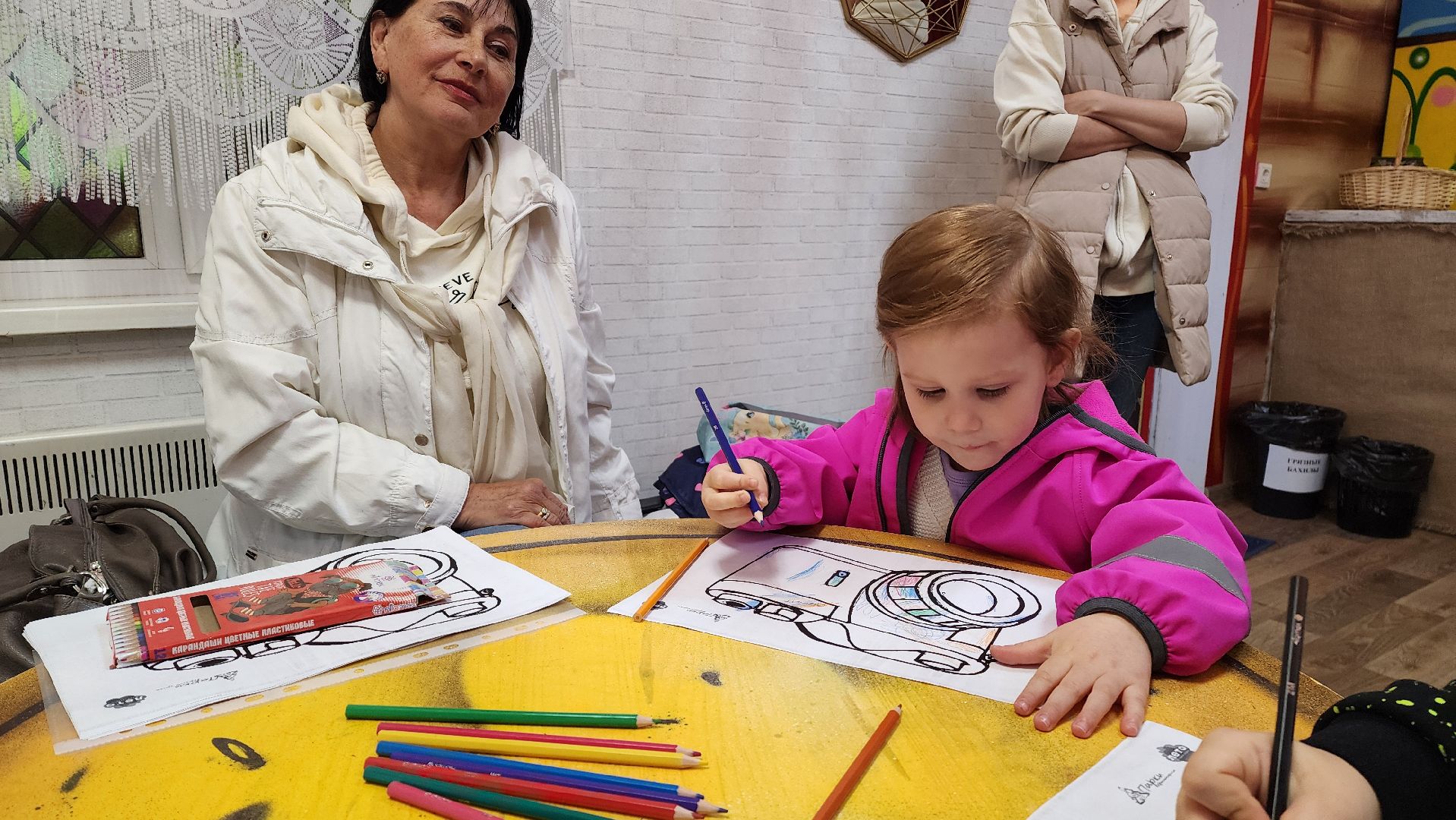 красногорск, день добрых дел, субботник, высадка деревьев,