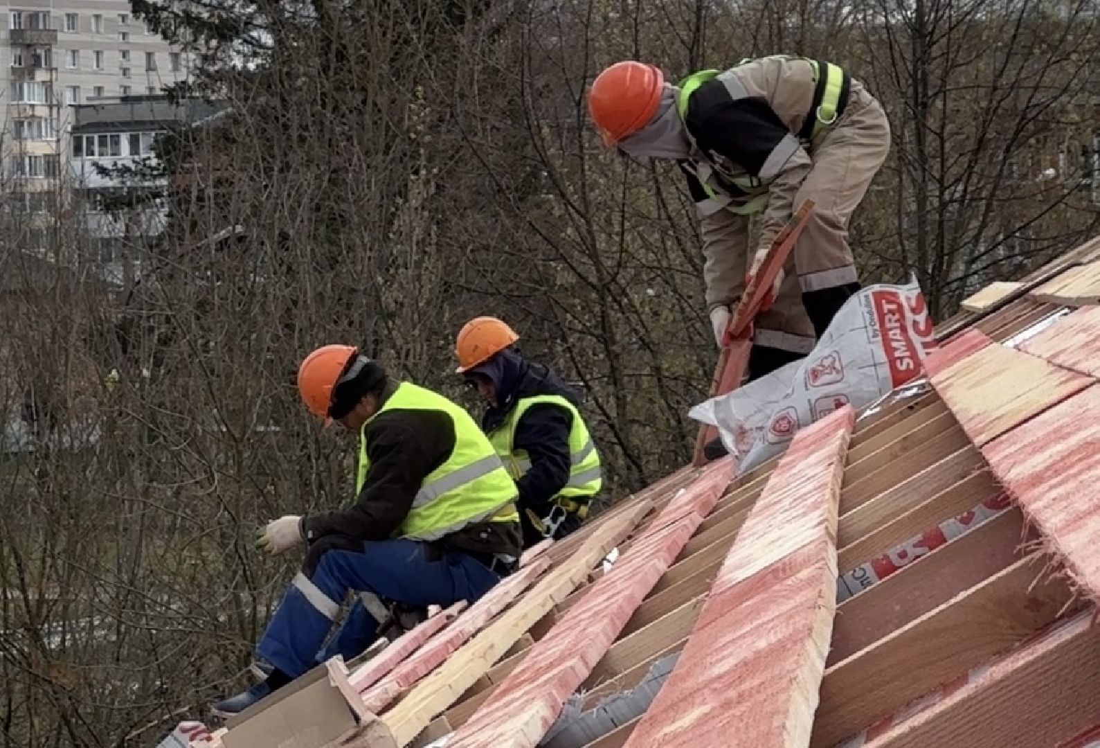 Клин, общество, строительство, крыши,