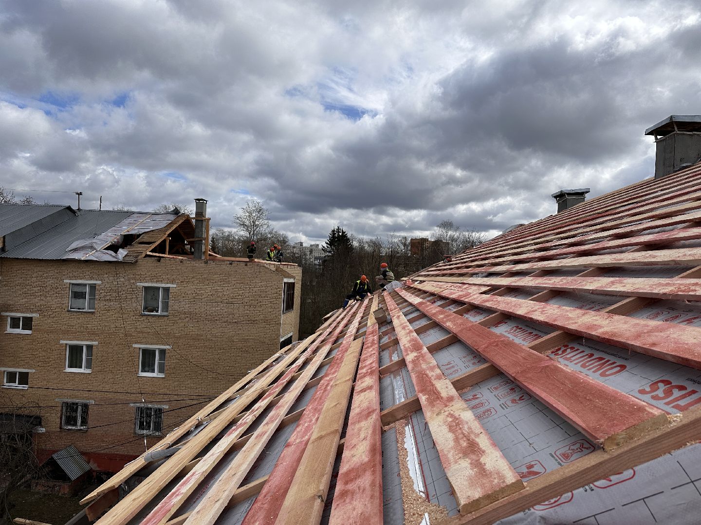 Клин, общество, строительство, крыши,