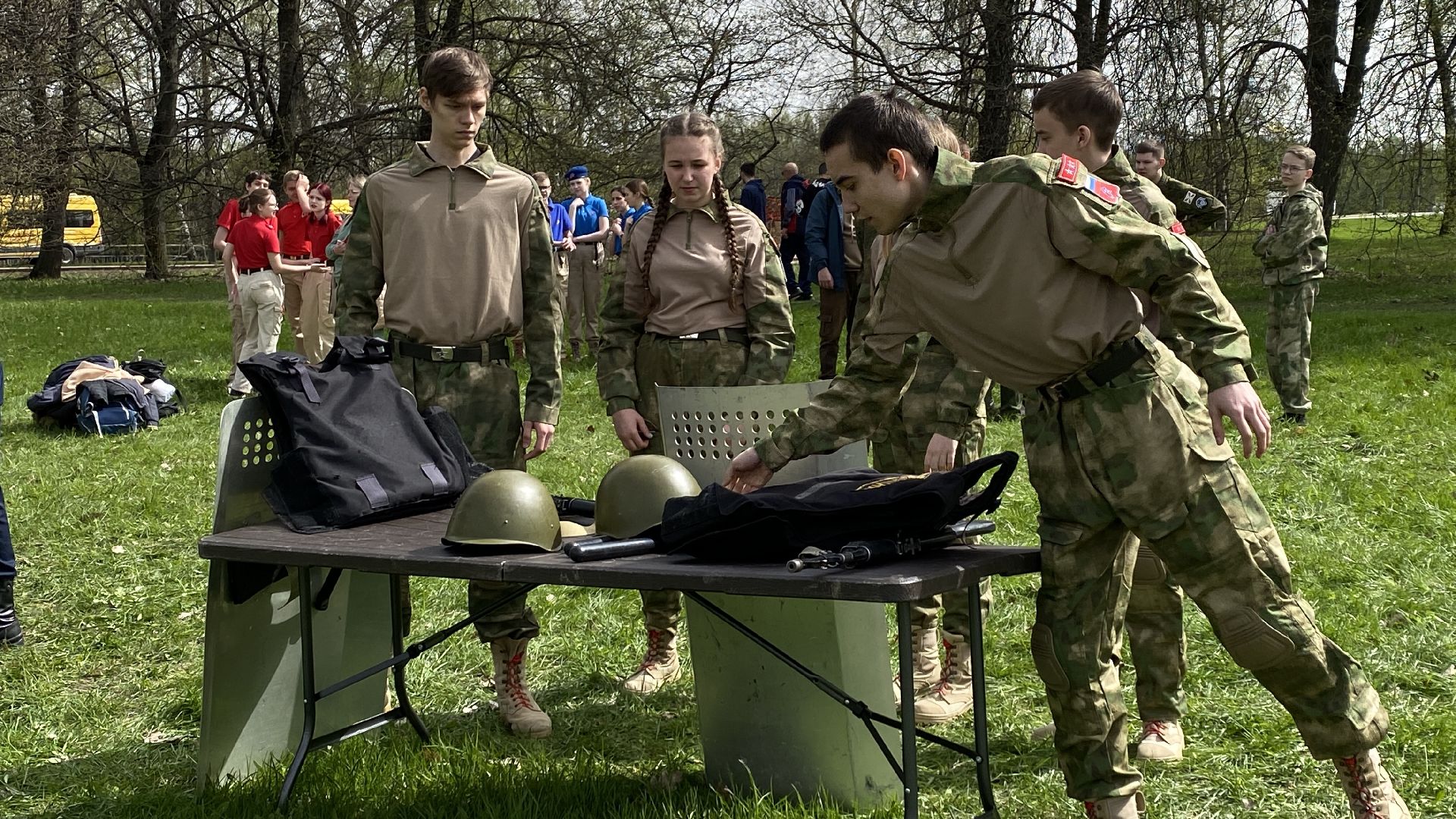 патриотизм, музее-заповеднике Горки Ленинские