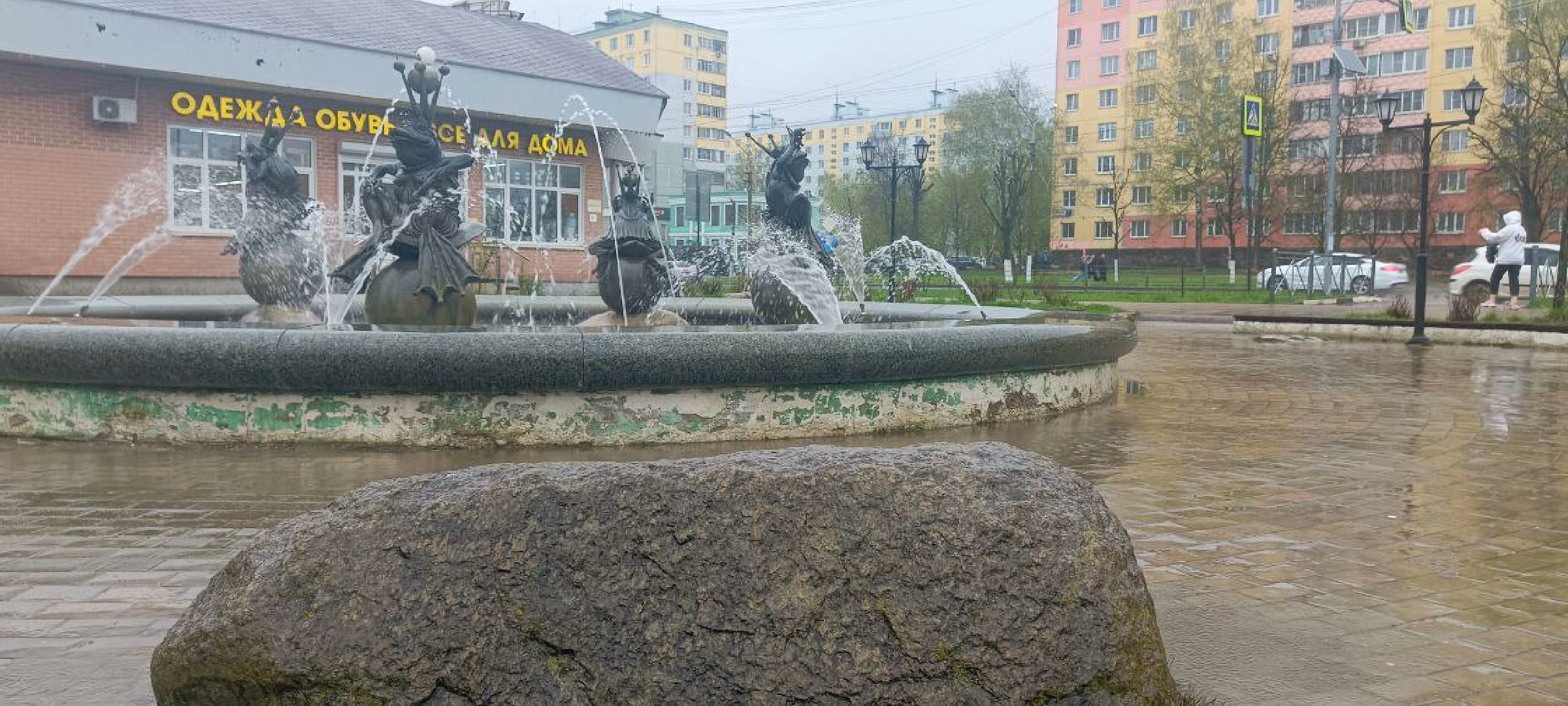 Дмитров, Фонтаны,