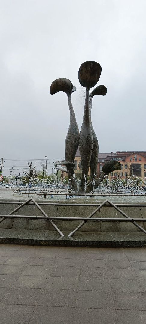 Дмитров, Фонтаны,