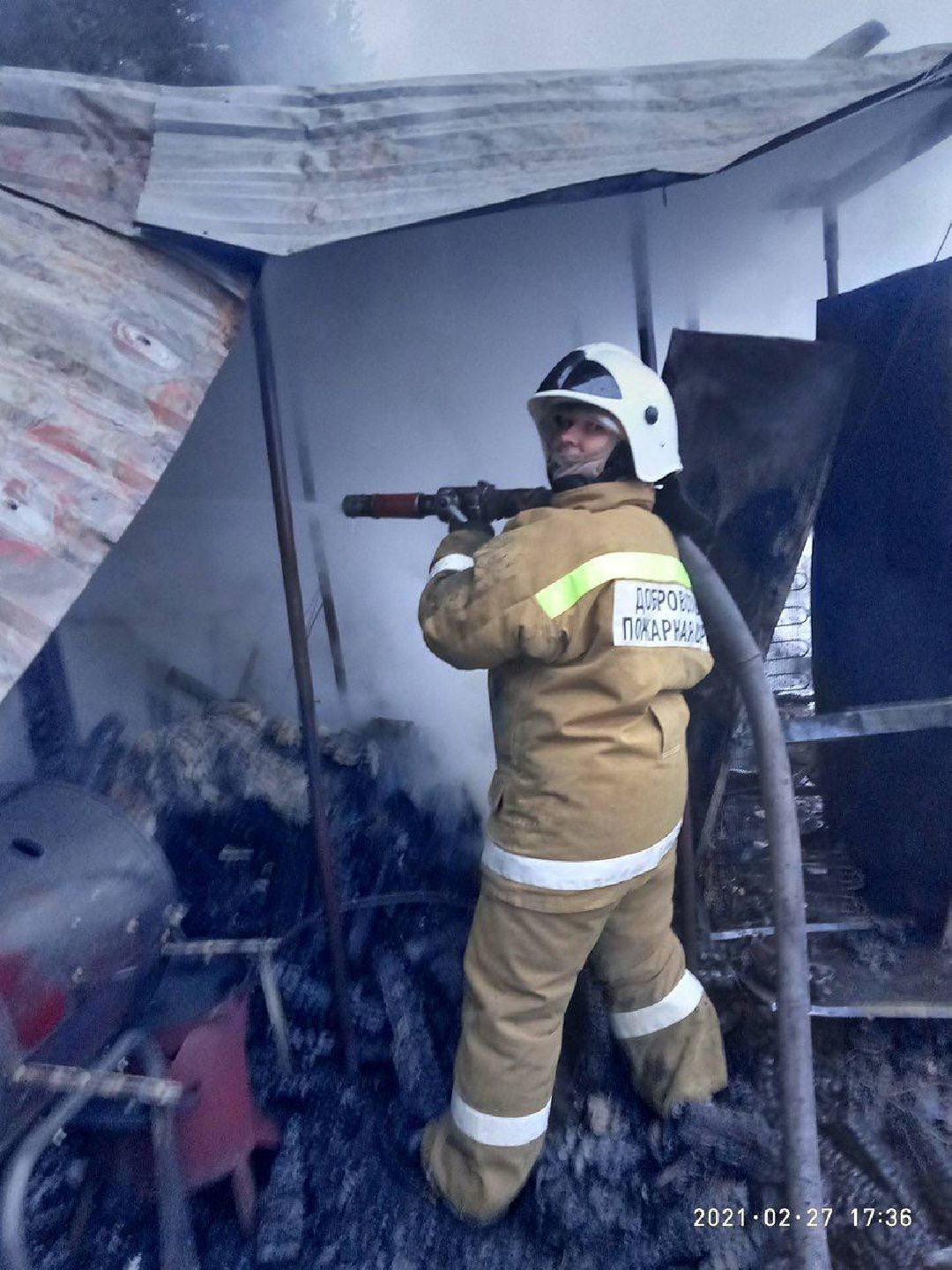 Врач, пожарные