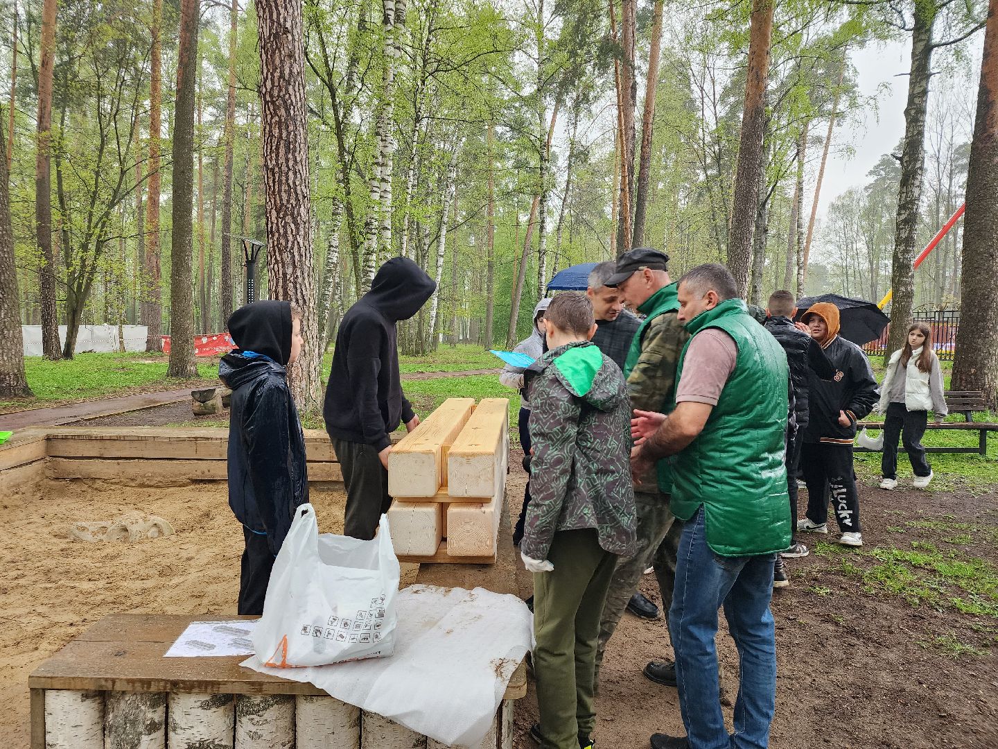 День добрых дел, школьники, Центральный парк, Ногинск, богородский городской округ,