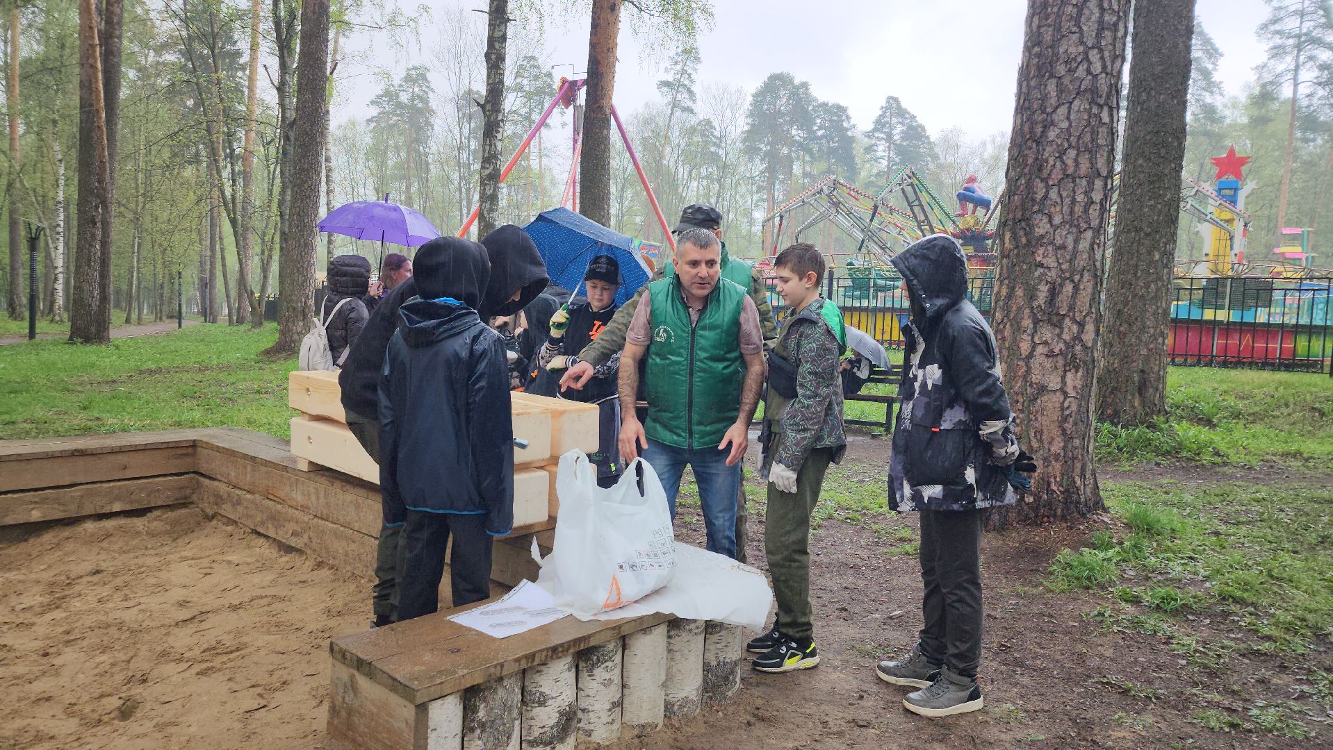 День добрых дел, школьники, Центральный парк, Ногинск, богородский городской округ,