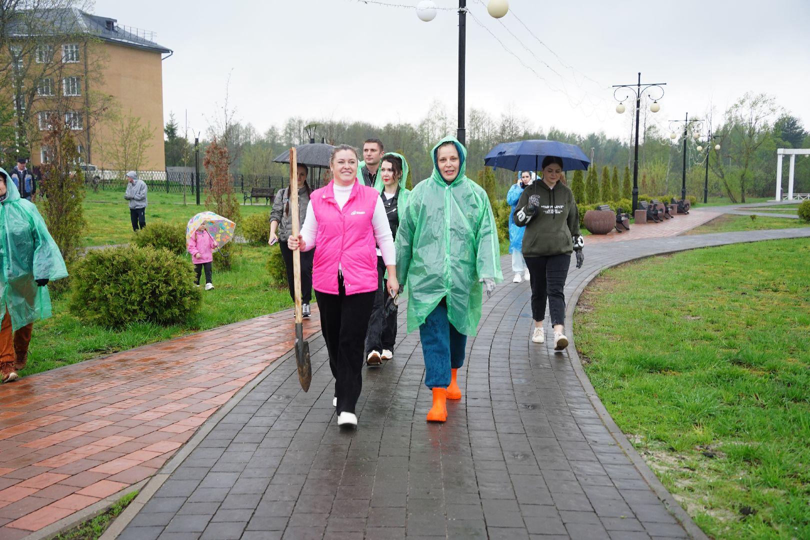 субботник, областной субботник, Рошаль, парк, парк Крестов брод, озеленение,
