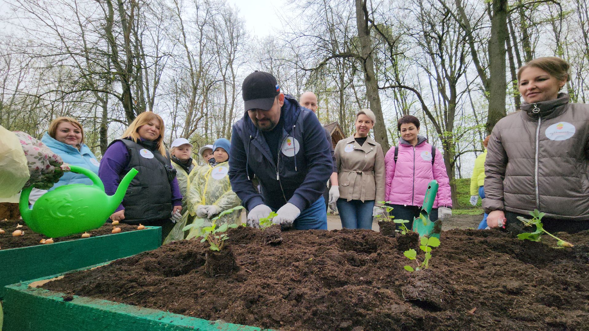 Парк, парк городок, общественный огород, субботник, день добрых дел, руза, рузский городской округ,