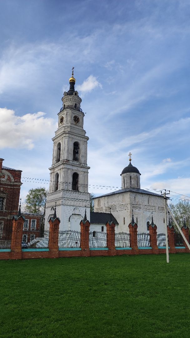 волоколамск, волоколамское благочиние, пасха, вербное воскресенье, православие, священник, куличи, пасхальные яйца,