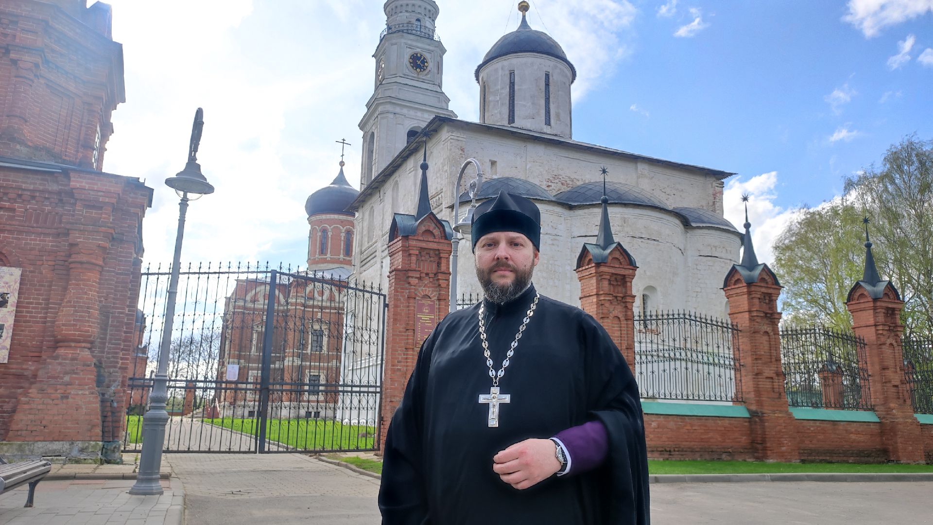 волоколамск, волоколамское благочиние, пасха, вербное воскресенье, православие, священник, куличи, пасхальные яйца,