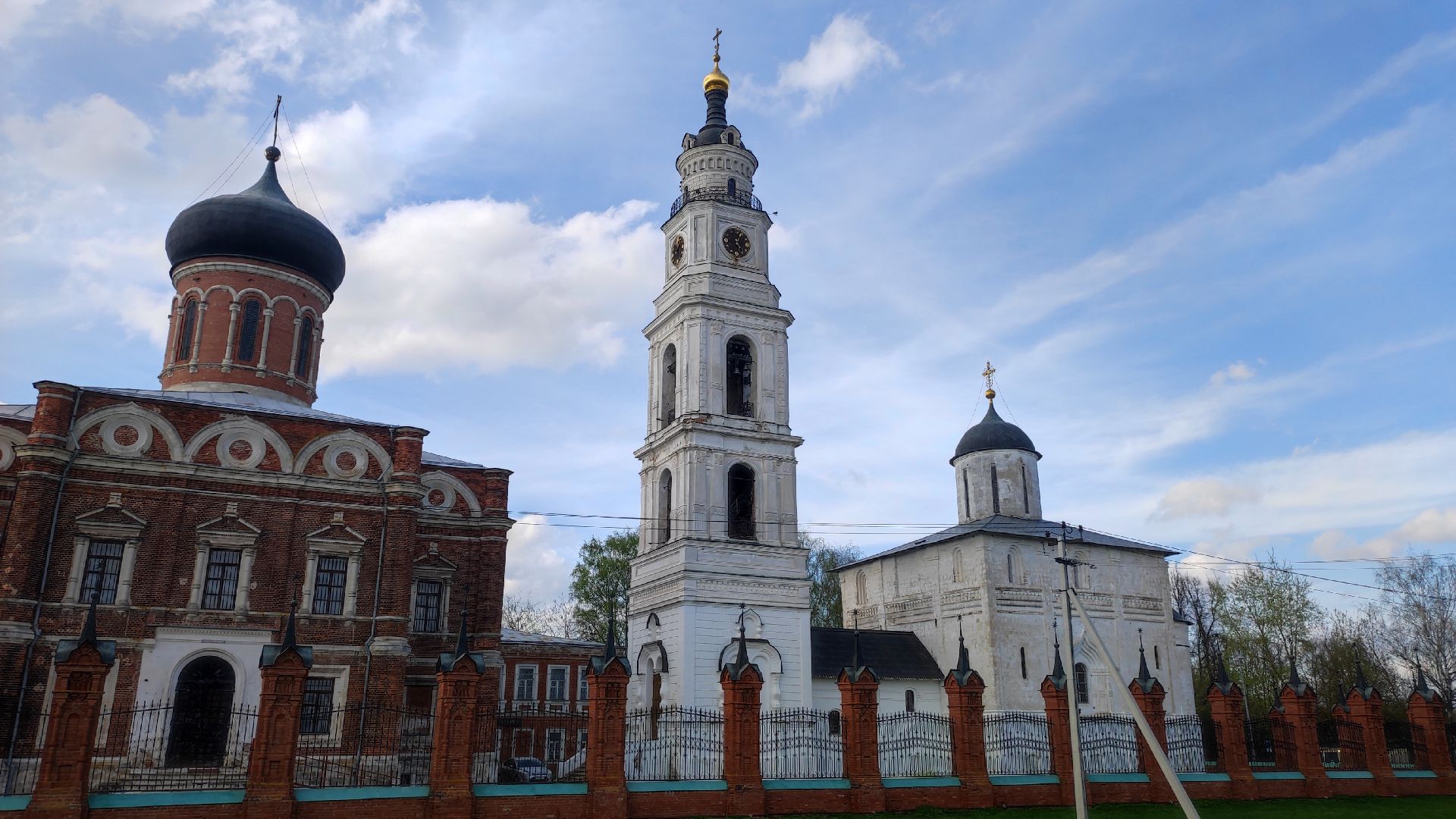 волоколамск, волоколамское благочиние, пасха, вербное воскресенье, православие, священник, куличи, пасхальные яйца,