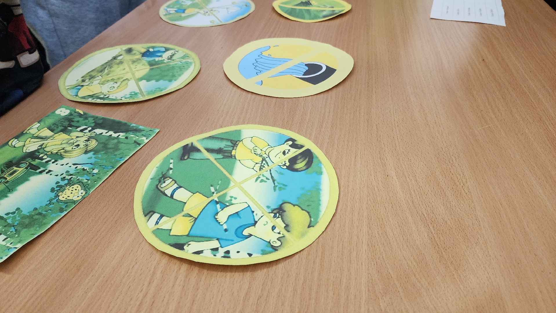 Подольск, Гимназия 7, Поднятие флага, день добрых дел,