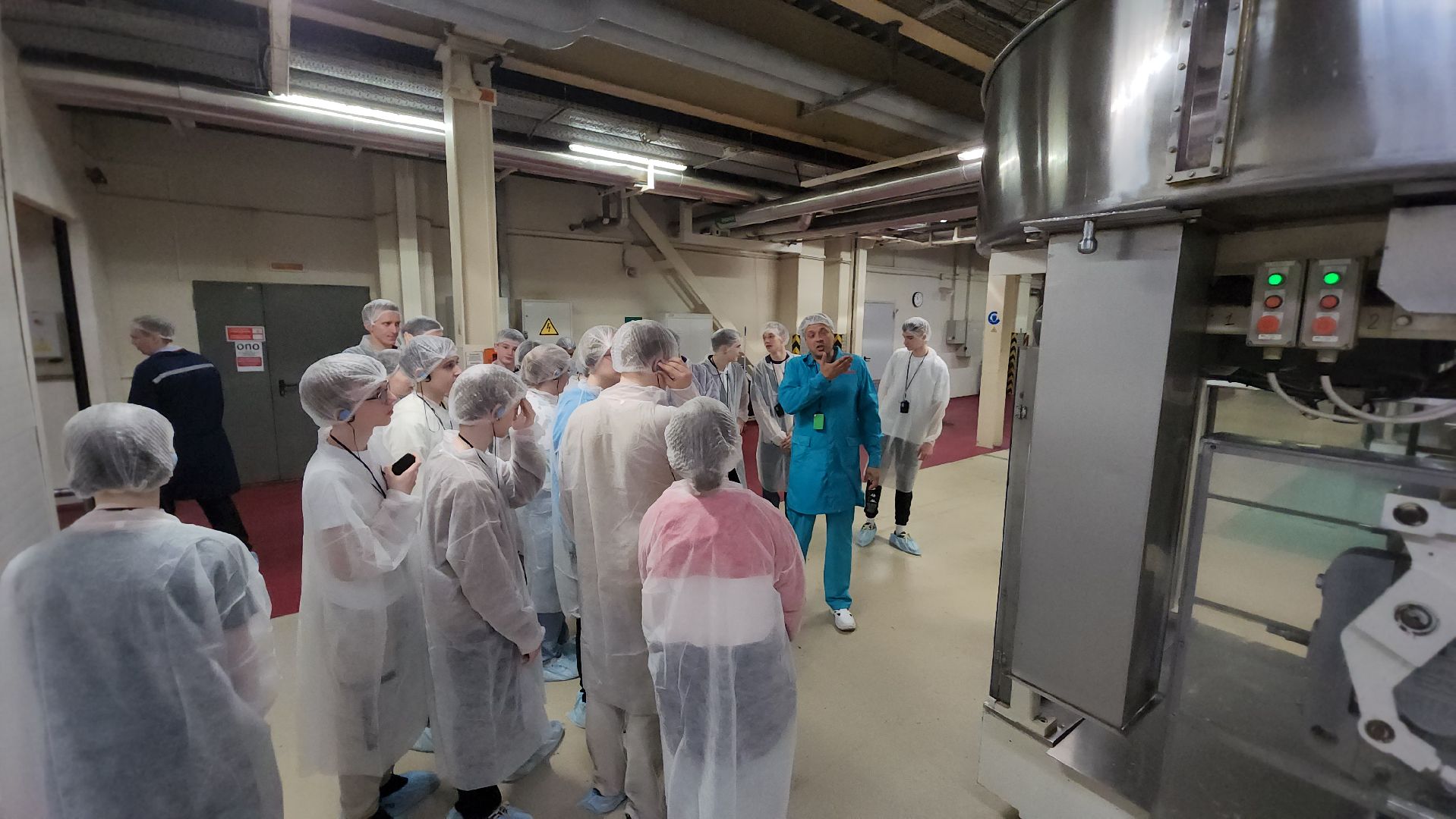 макароны, школьники, экскурсия, день добрых дел, серпухов, истра, завод,