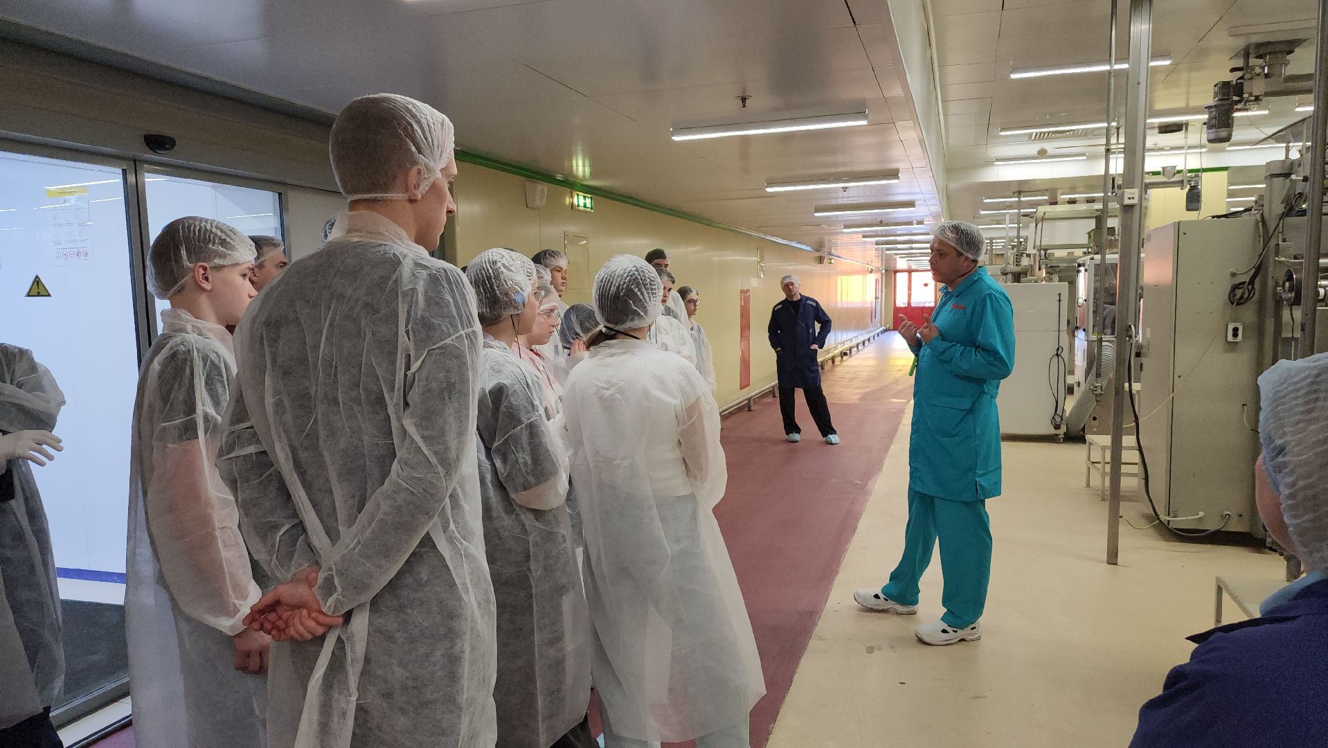 макароны, школьники, экскурсия, день добрых дел, серпухов, истра, завод,