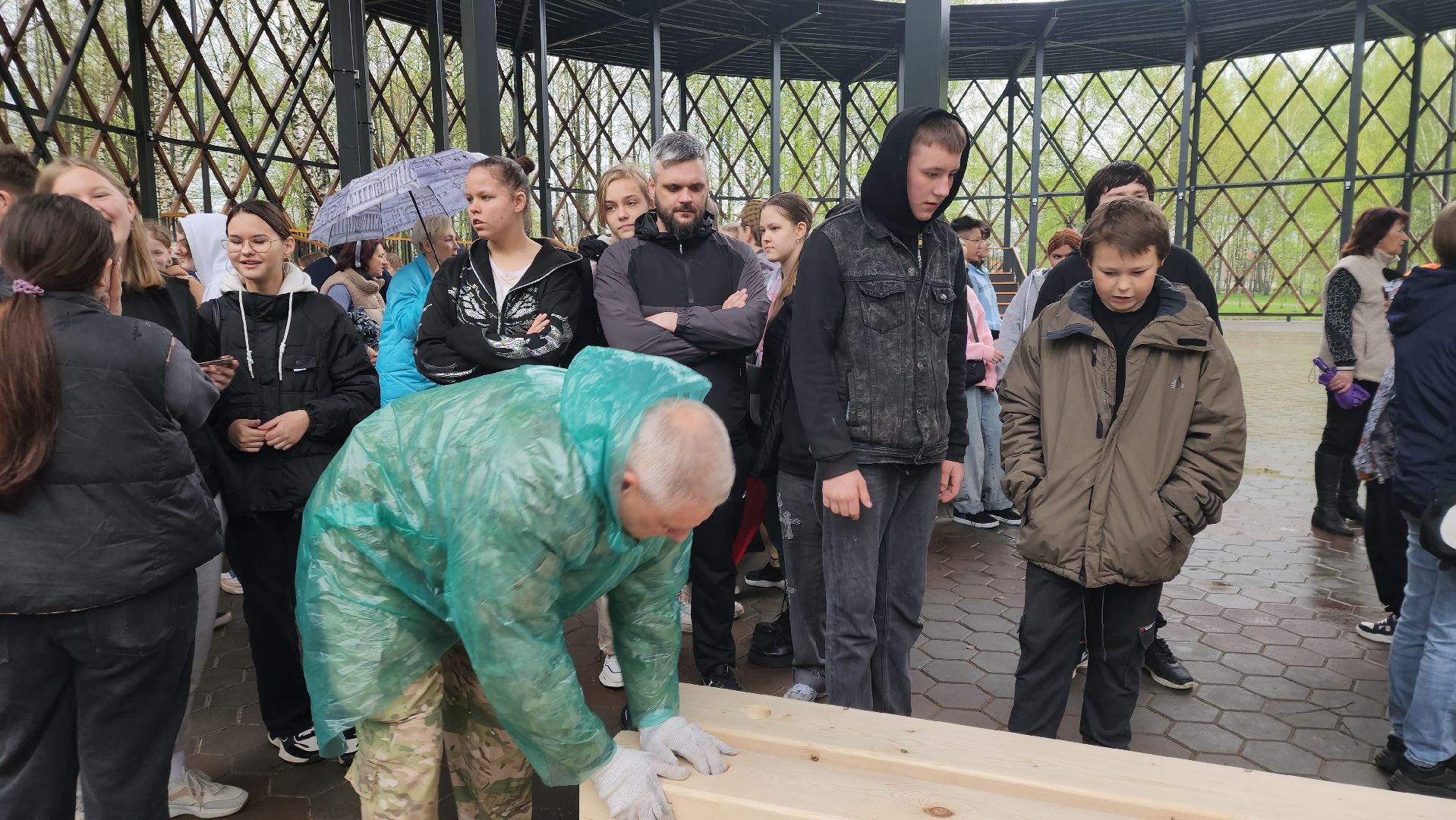 егорьевск, день добрых дел, лавочки, мастер класс, дети, студенты, парк, 200 лет егорьевску,