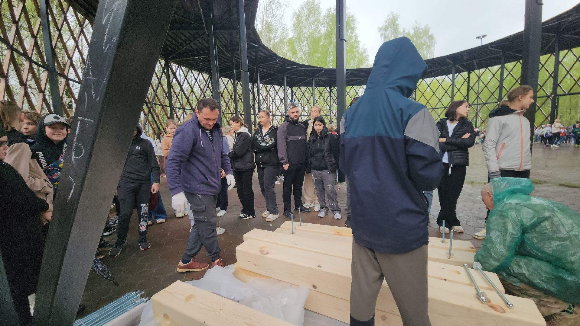 егорьевск, день добрых дел, лавочки, мастер класс, дети, студенты, парк, 200 лет егорьевску,