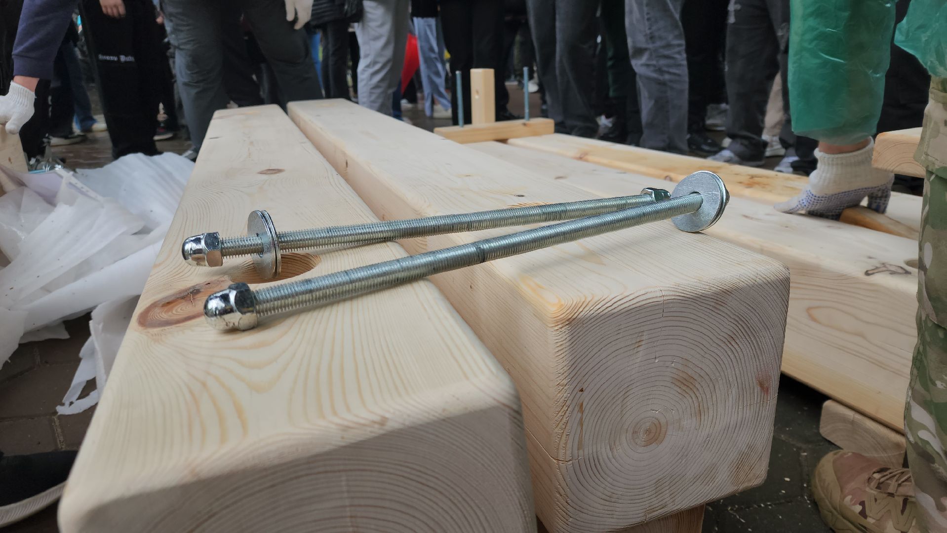 егорьевск, день добрых дел, лавочки, мастер класс, дети, студенты, парк, 200 лет егорьевску,