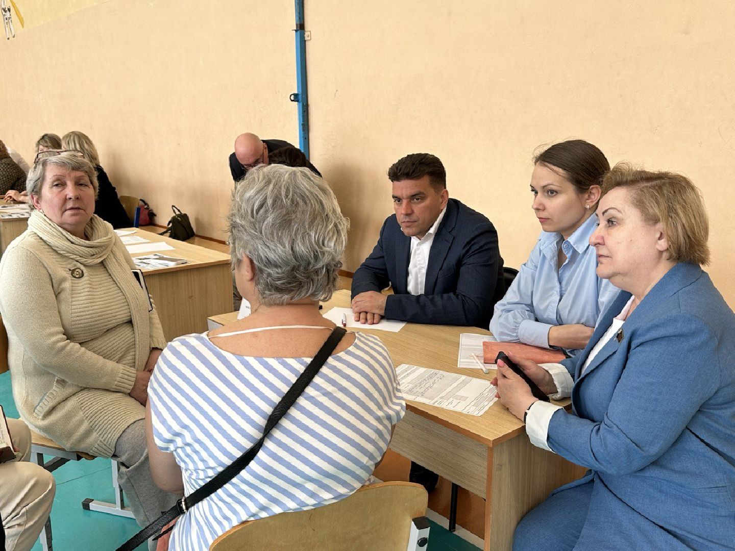 можайск, можайский городской округ, подмосковье, выездная администрация, глава муниципалитета, обращения граждан, жалобы, ямочный ремонт,