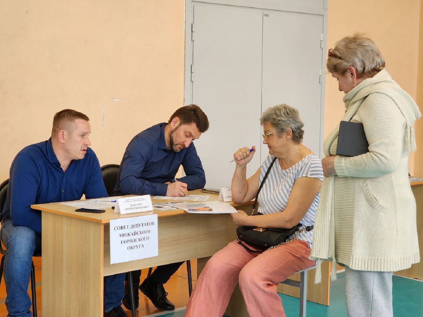 можайск, можайский городской округ, подмосковье, выездная администрация, глава муниципалитета, обращения граждан, жалобы, ямочный ремонт,