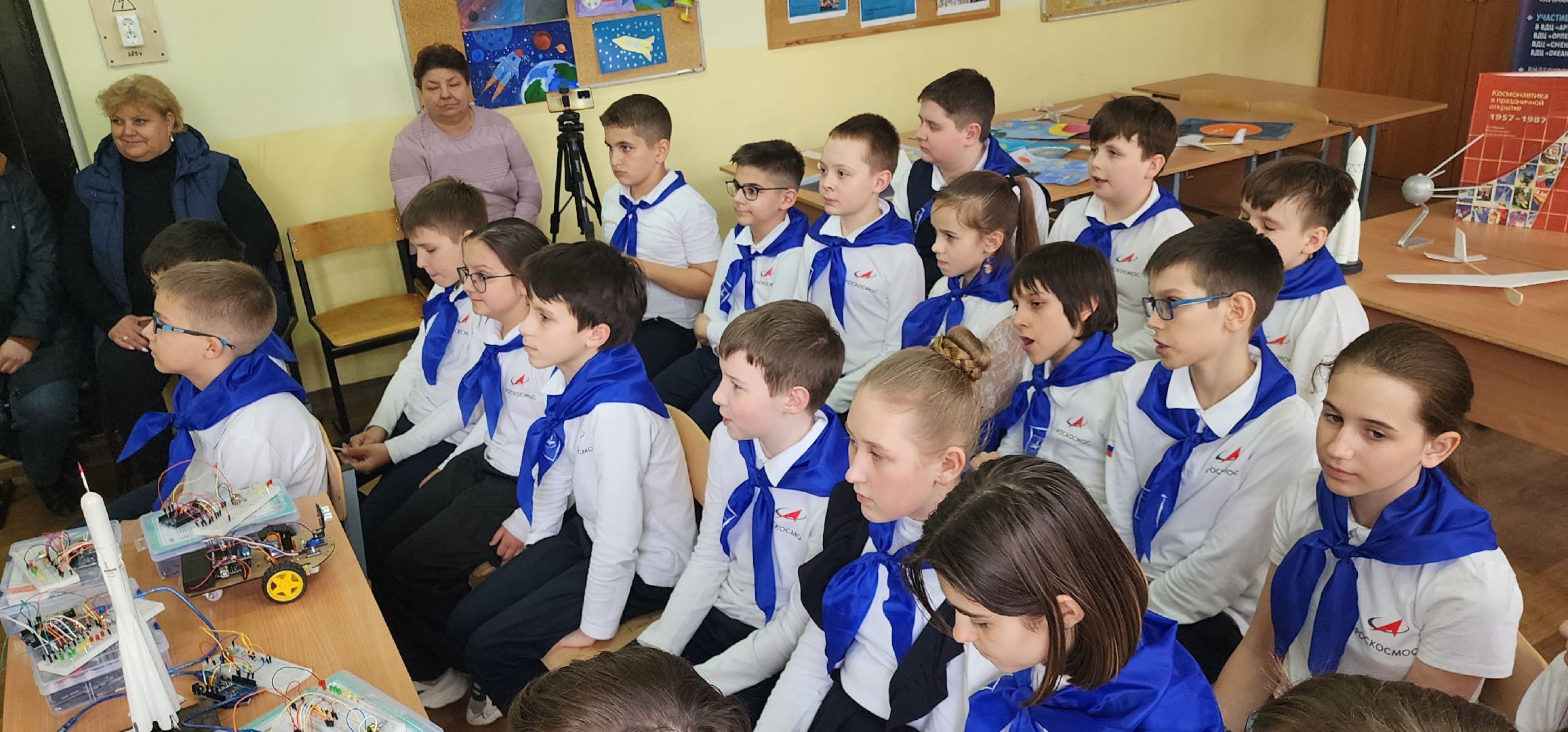 космический класс, Востряковский лицей 1, Домодедово, Александр Гребенкин, МКС, Роскосмос,