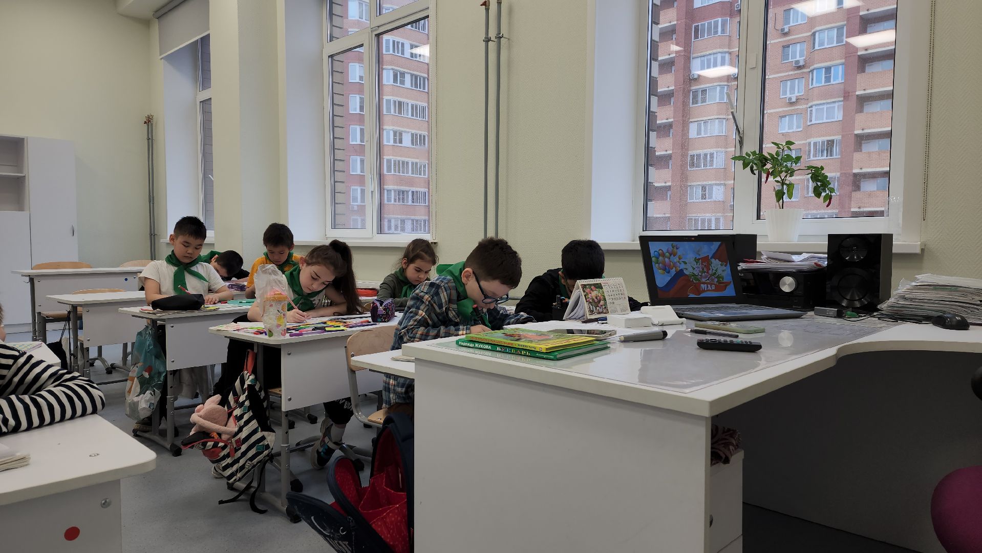 субботник, день добрых дел, уборка классов,