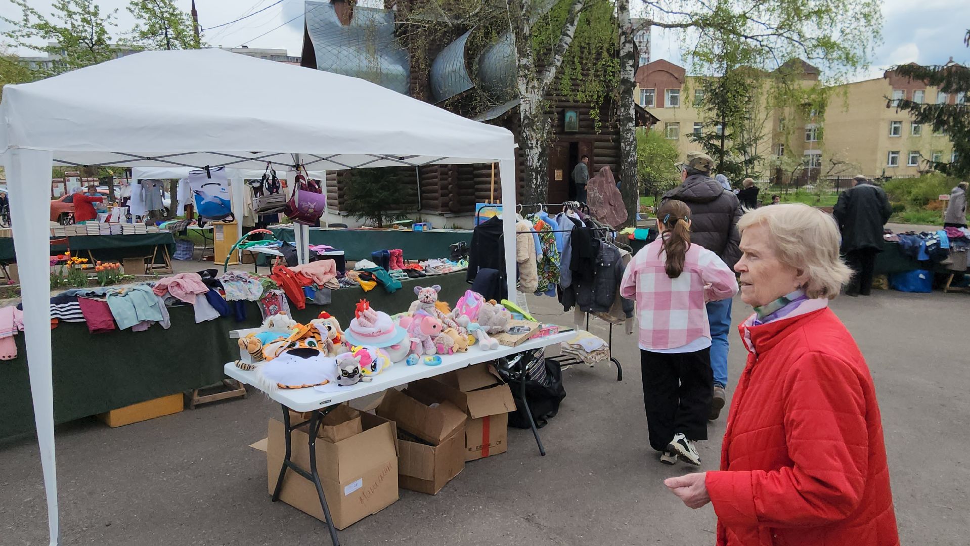 пантелеимоновский храм, пантелеимоновский приход, ул гагарина, анастасия мухина, благотворительная ярмарка,