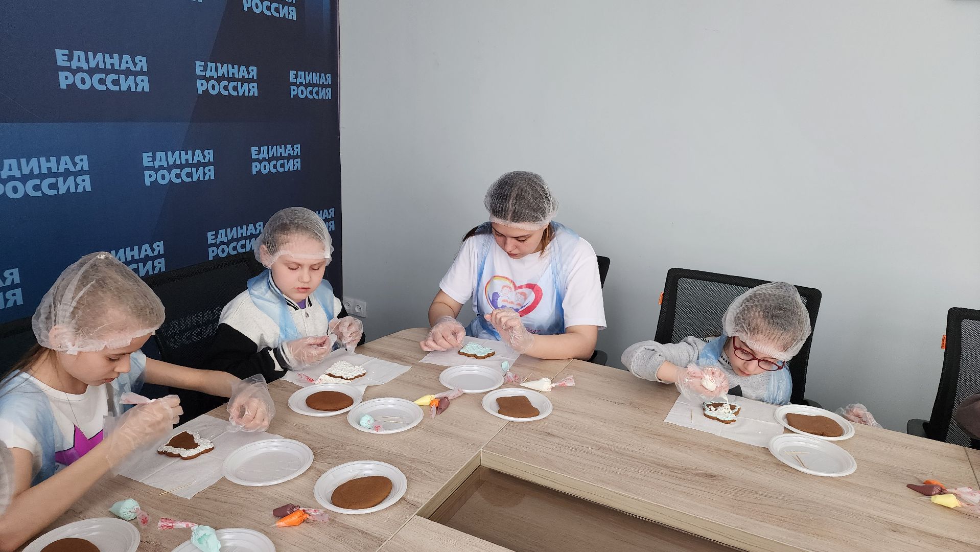 мастер-класс к пасхе, праздник, пасхальный декор, бойцы сво, Лосино-Петровский,