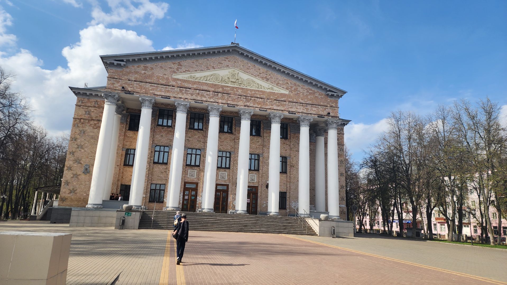 Форум Человек - основа бизнеса, дворец культуры, Марина Курякова, промышленники, Жуковская ТПП, торгово-промышленная палата,