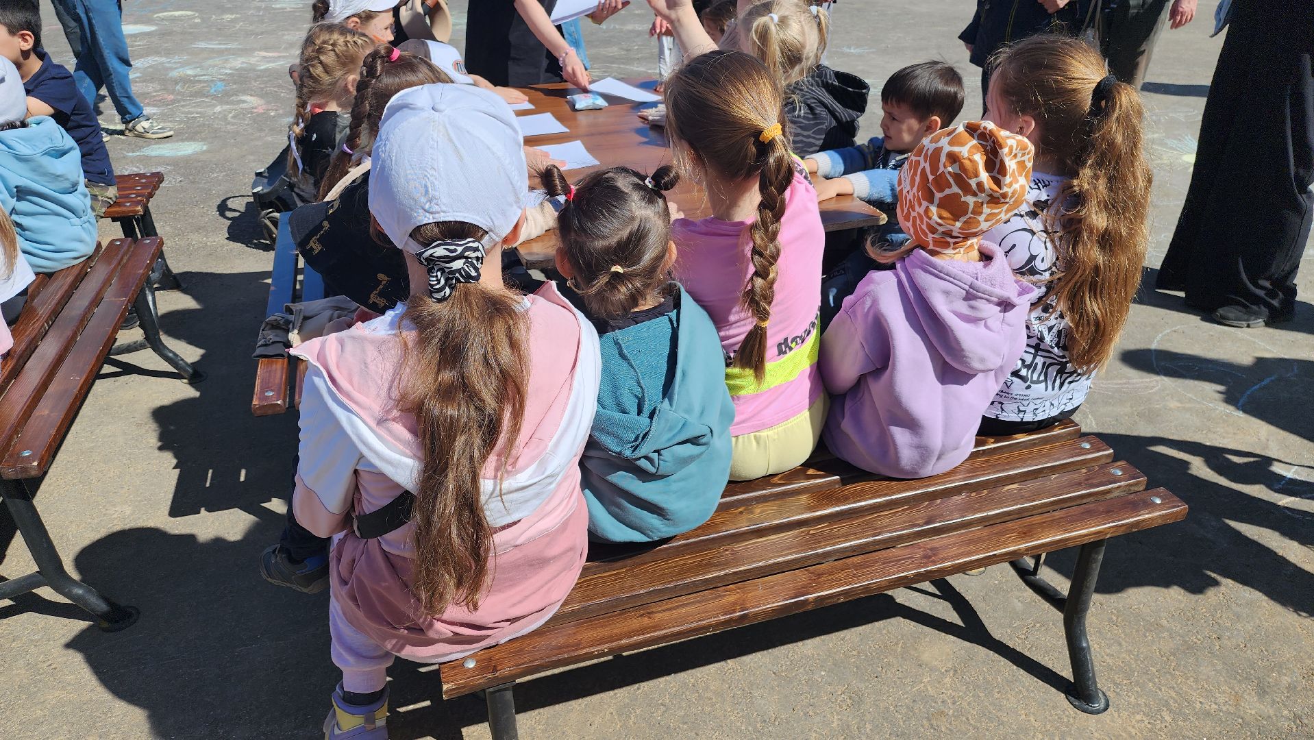 долгопрудный, майские праздники, лето, центральный парк,рисунки на асфальте,