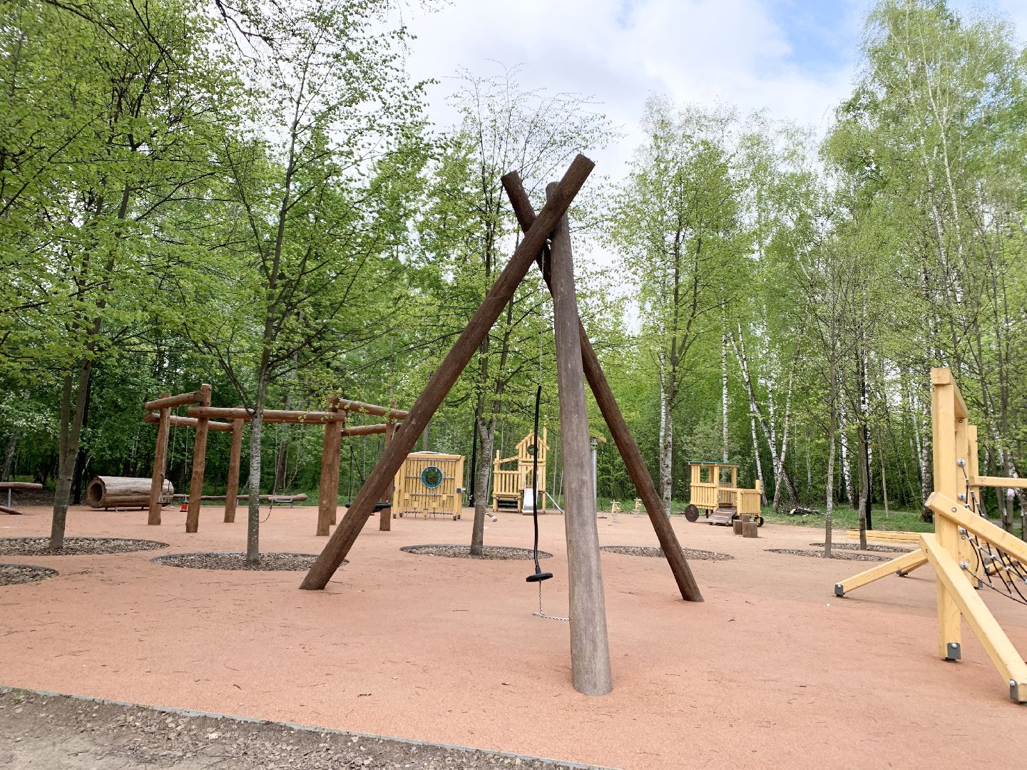 Балашиха, Подмосковье, Благоустройство, Скверы, детские игровые площадки, контейнерные площадки, содержание территорий,