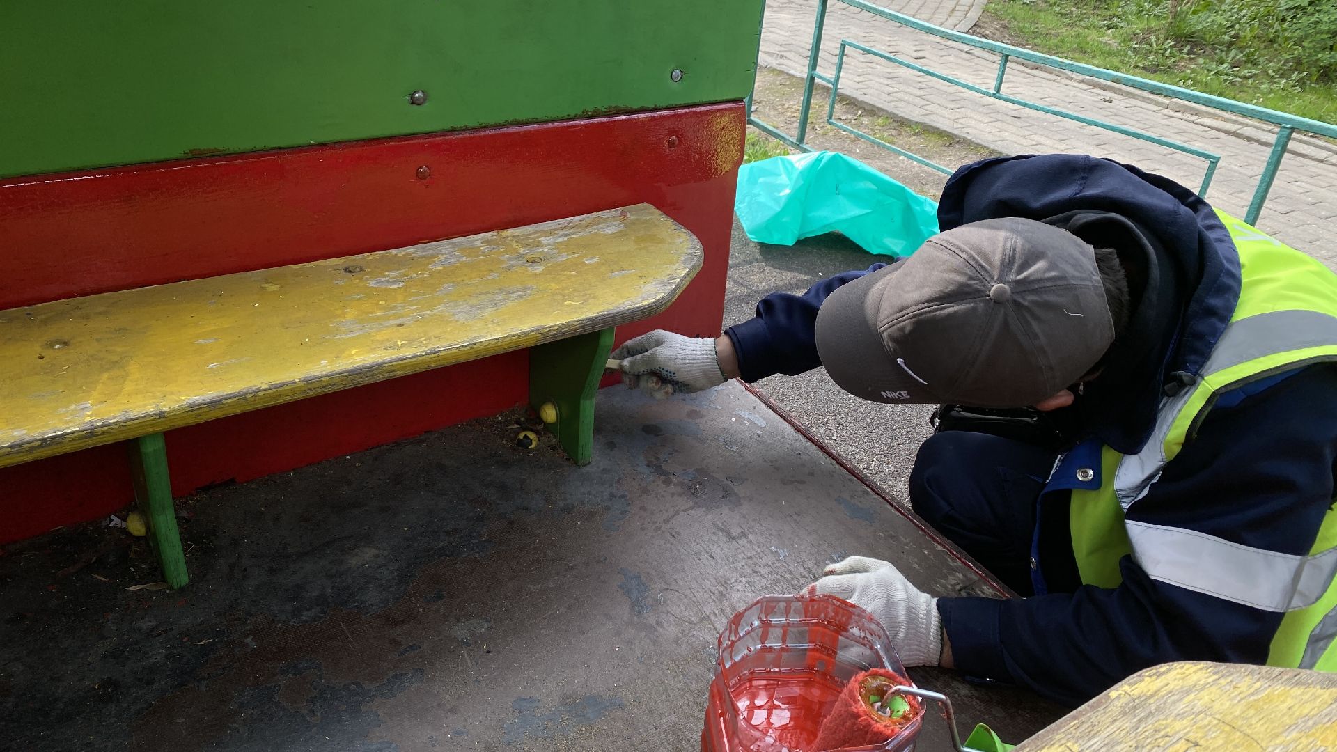 мбу благоустройство, ленинский городской округ, добрые дела, детские площадки, покраска детских площадок,