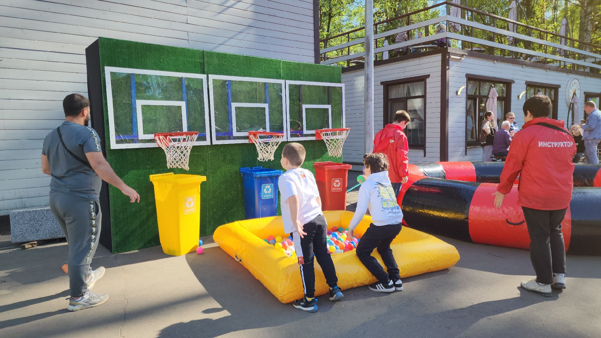 ногинск, парки подмосковья, 1 мая, летний сезон,