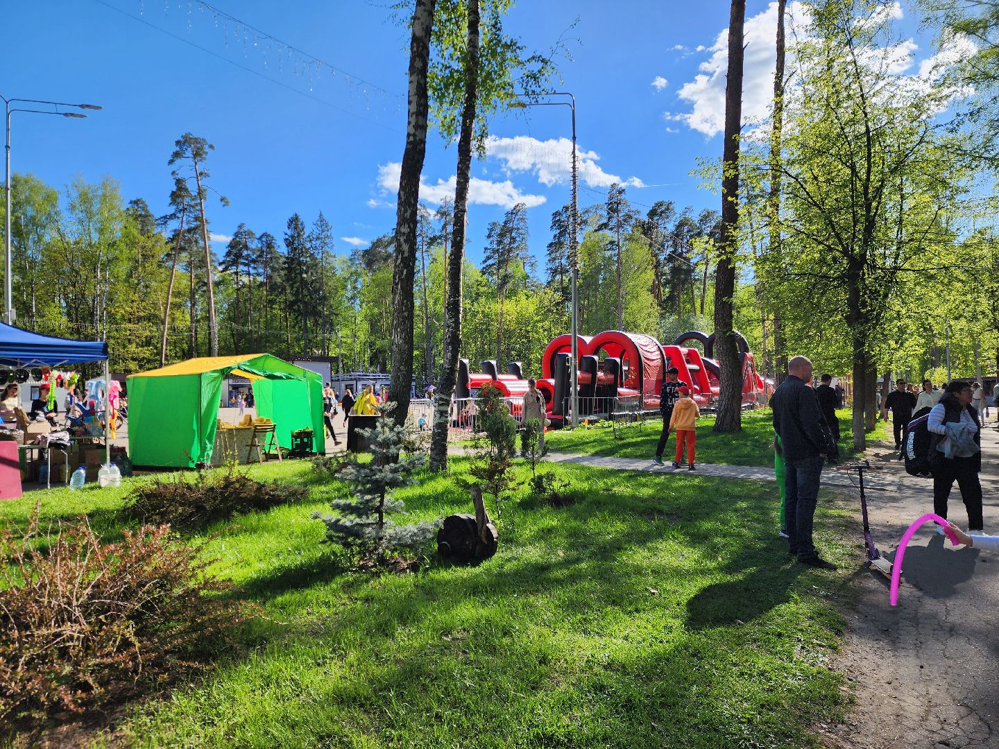 ногинск, парки подмосковья, 1 мая, летний сезон,