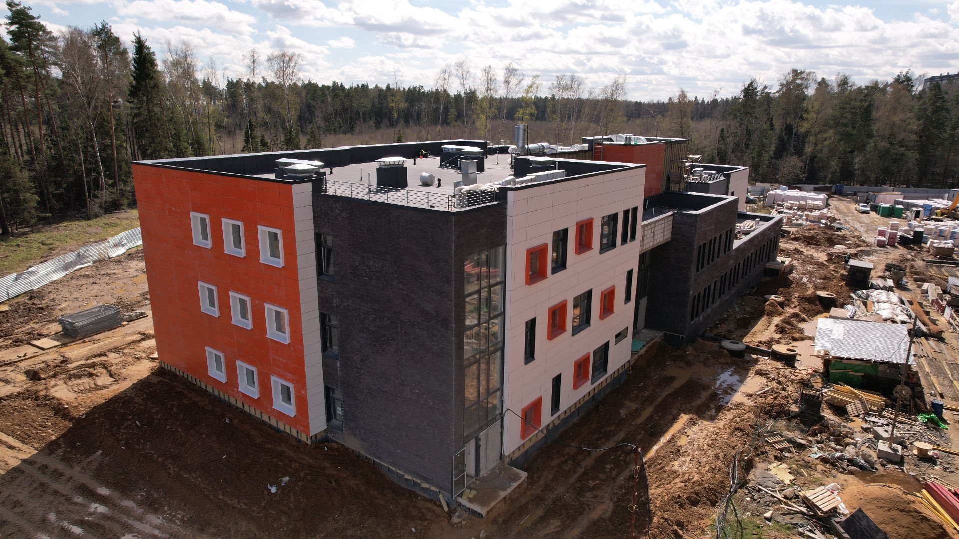 видео с коптера, балашиха, строительство, детский сад,