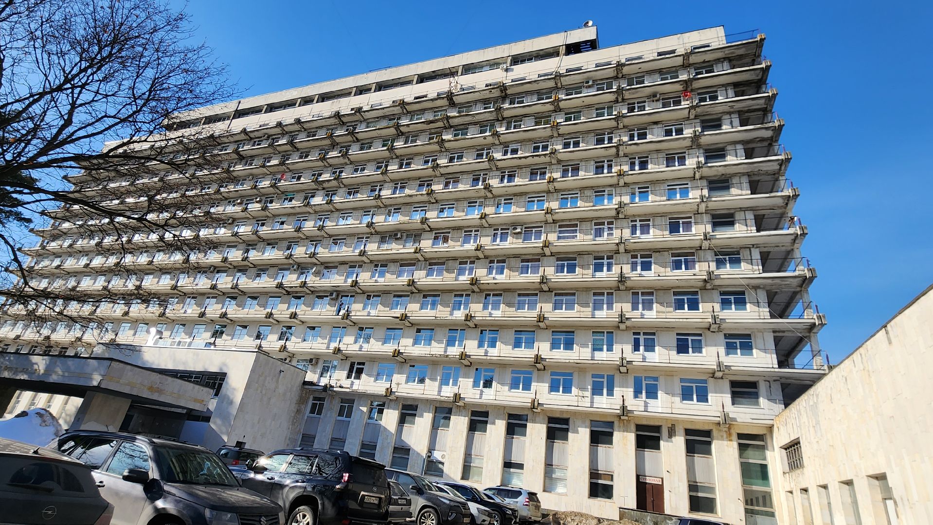 майские праздники, график работы, поликлиника, фильтр-бокс, Эдуард Семенов,