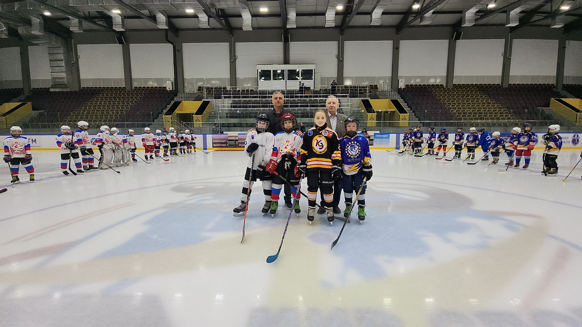 электросталь, электросталь спортивная, мой город, спорт в подмосковье, спорт подмосковья, спорт московской области, кубок, кубок парамошкина, хоккей, хоккейная команда, хоккейный сезон, хоккейный турнир,