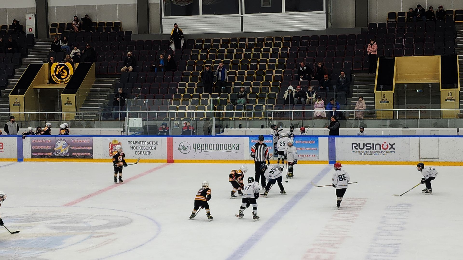 электросталь, электросталь спортивная, мой город, спорт в подмосковье, спорт подмосковья, спорт московской области, кубок, кубок парамошкина, хоккей, хоккейная команда, хоккейный сезон, хоккейный турнир,